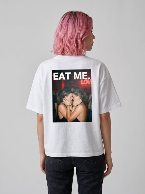 Eat Me Oversized Shirt Weiß Rückenprint – The Ritual.