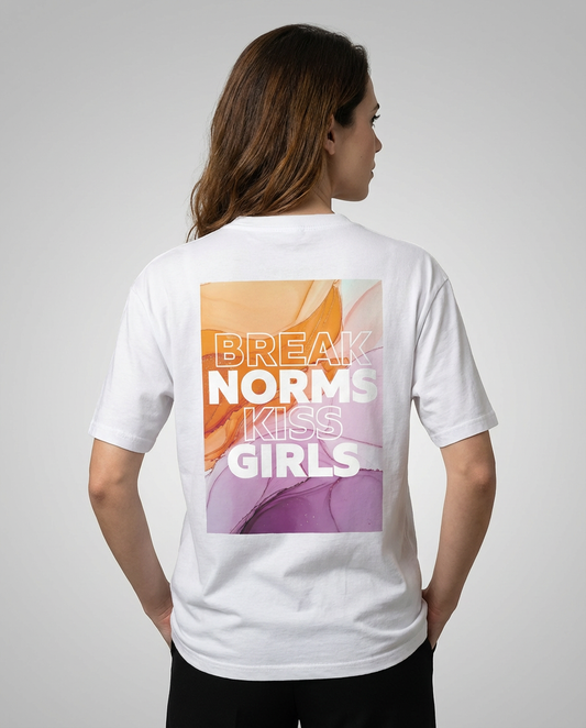 BREAK NORMS Lesbian | T-Shirt