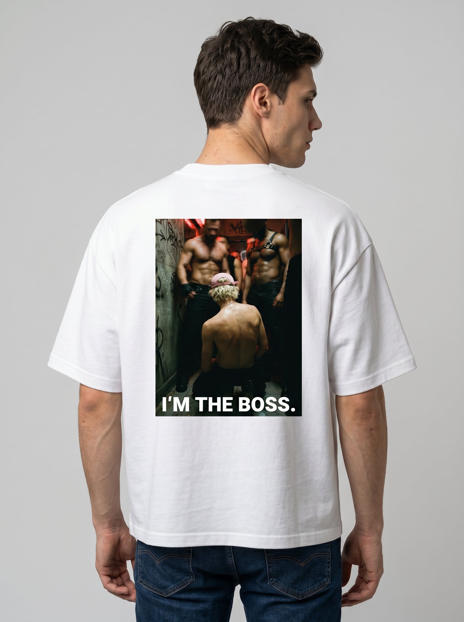 I'm The Boss Oversized Shirt Weiß Rückenprint – The Ritual.