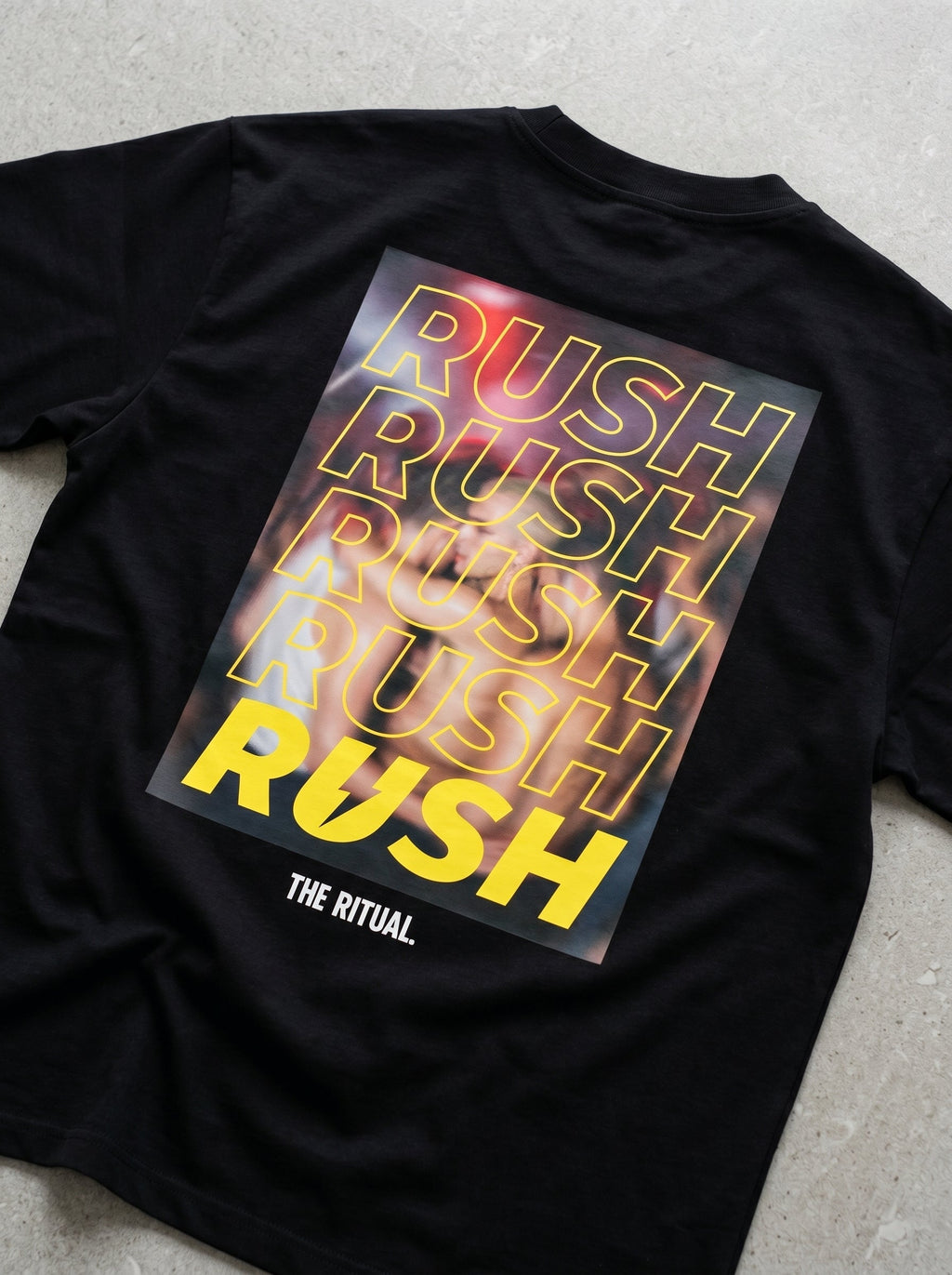 Rush Oversized Shirt Schwarz Flatlay – The Ritual.