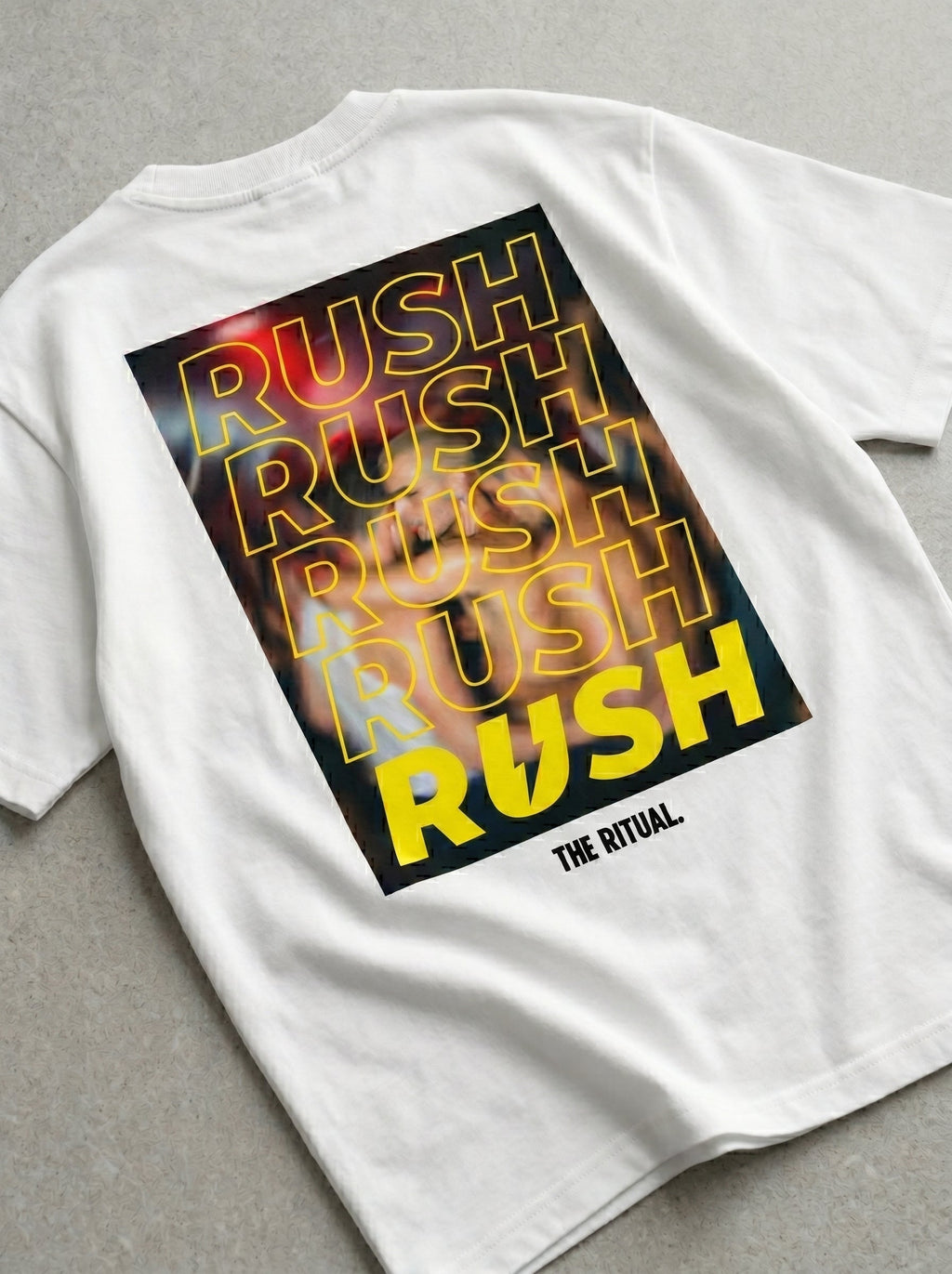 Rush Oversized Shirt Weiß Flatlay – The Ritual.